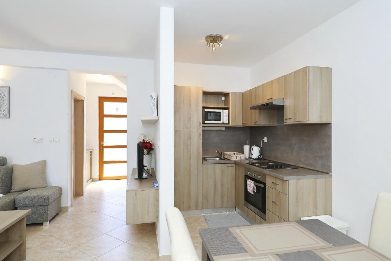 Apartments Punta Привлака Екстериор снимка